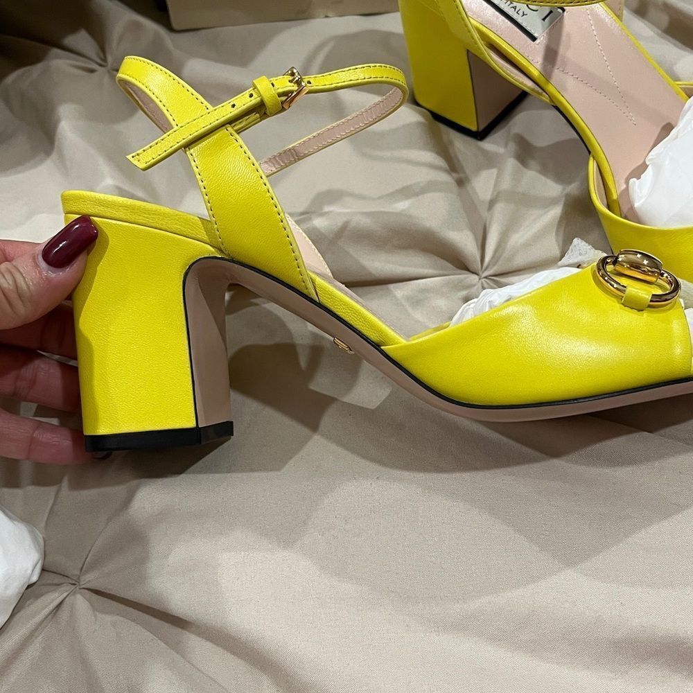Gucci Yellow Heeled Sandals - Picture 2 of 8